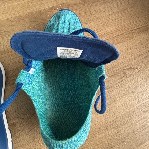 Under Armour Blue Sneakers with Breathable Mesh - Picture 6 of 9
